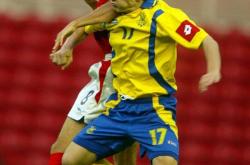 开云体育亚洲官网-乌克兰队后卫成绝对防守核心，坚守球门