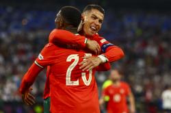 开云体育官方-包含葡萄牙射手连续破门，助球队赢得关键胜利的词条