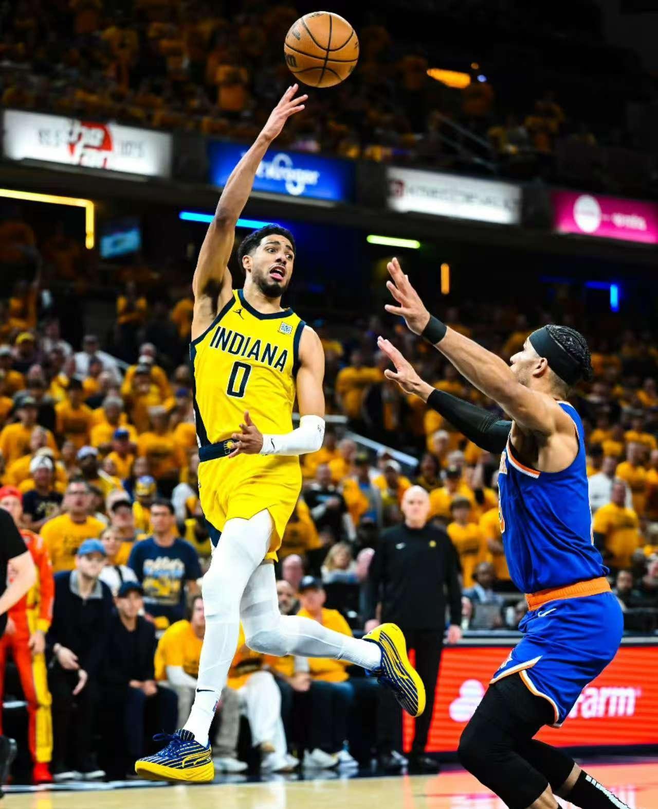 火箭锋线组合联手摧毁步行者