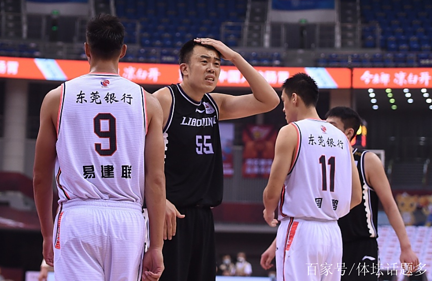 包含惊险激烈！国内冠军争夺战形势严峻，胜负难料的词条