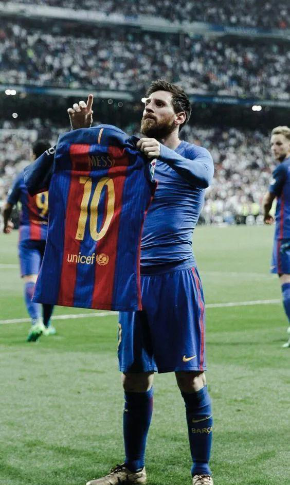 梅西将在曼城展开新生活！