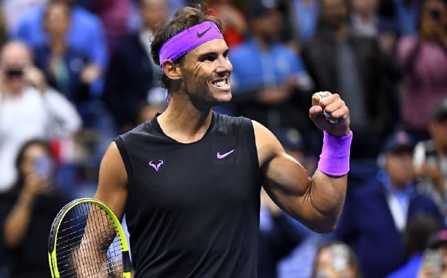 托特纳姆热刺取得关键胜利，继续追赶领头羊的简单介绍