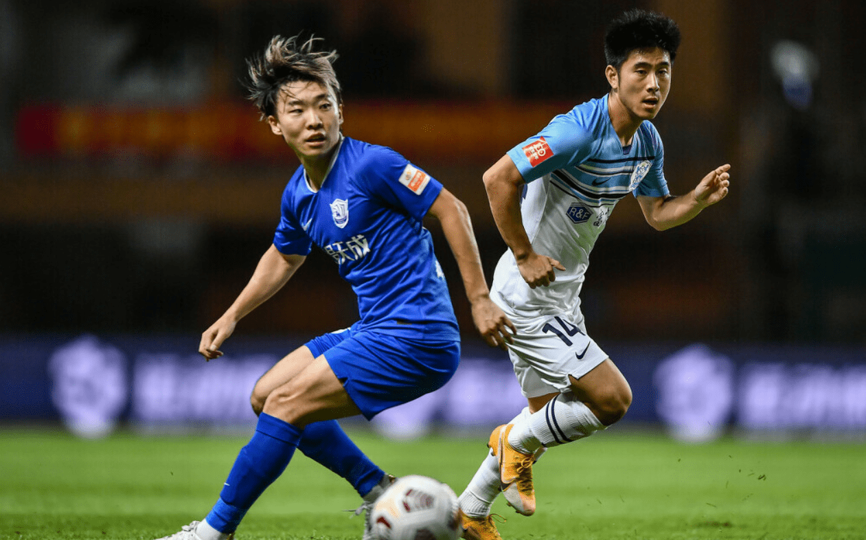 包含萨拉戈萨主帅下课，保级斗争艰难的词条