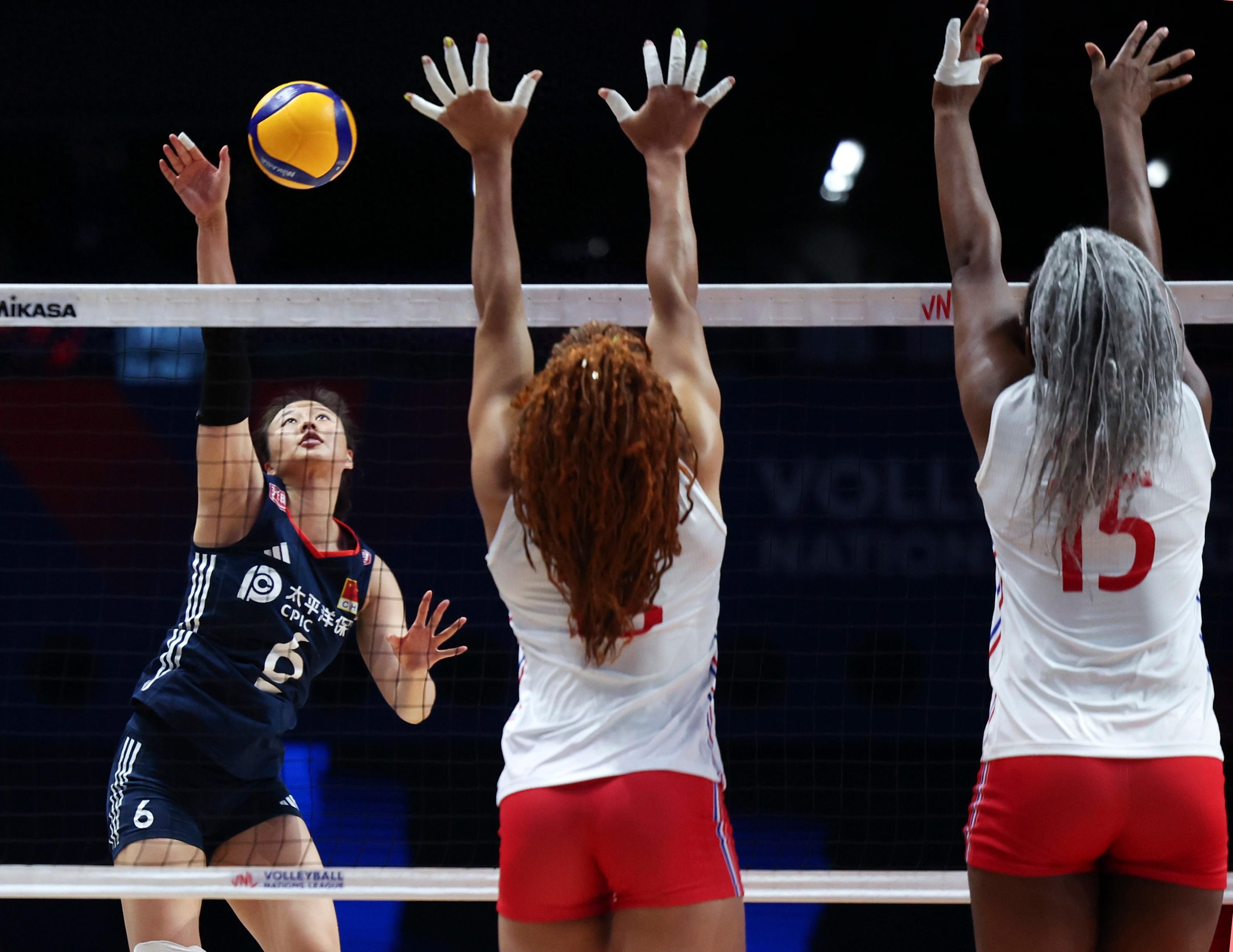 包含法国女排队员团结一心,展现实力的词条 包含法国女排队员团结一心,展现实力的词条